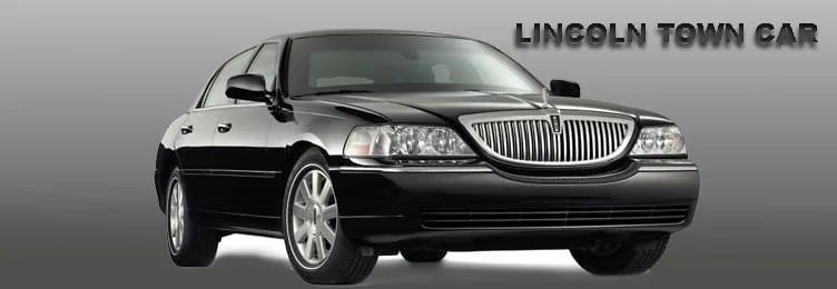 Lincoln Town Car exterior